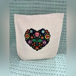 Grocery Bag: Flower Heart